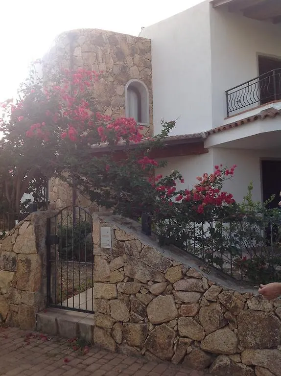 Hotel Gli Ulivi オロゼーイ